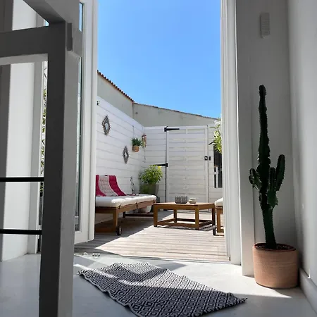 Duplex With Terrace * La Rochelle (Charente-Maritime)