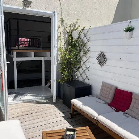 Duplex With Terrace La Rochelle (Charente-Maritime)